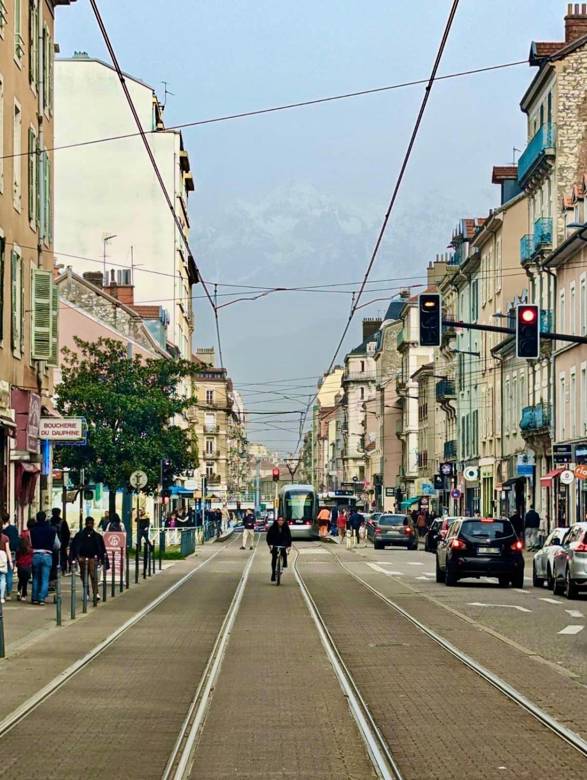 Excellent T2 - 5min Gare & Hypercentre Appartement